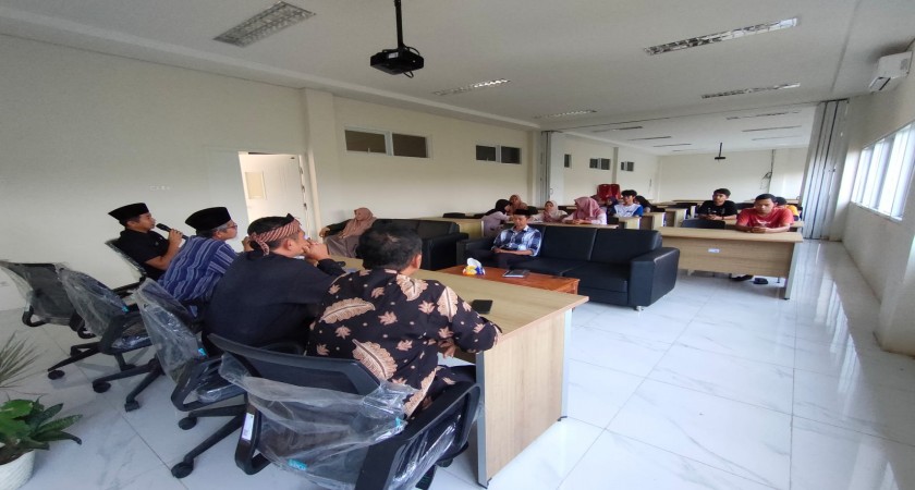 Sosialisasi Program Adiwiyata Kepada Pengelola Kantin MTs N 4 Bogor