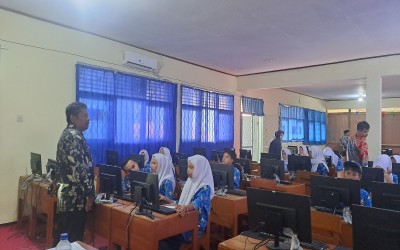 MTs N 4 Bogor menyelenggarakan Asesmen Nasional Berbasis Komputer (ANBK)